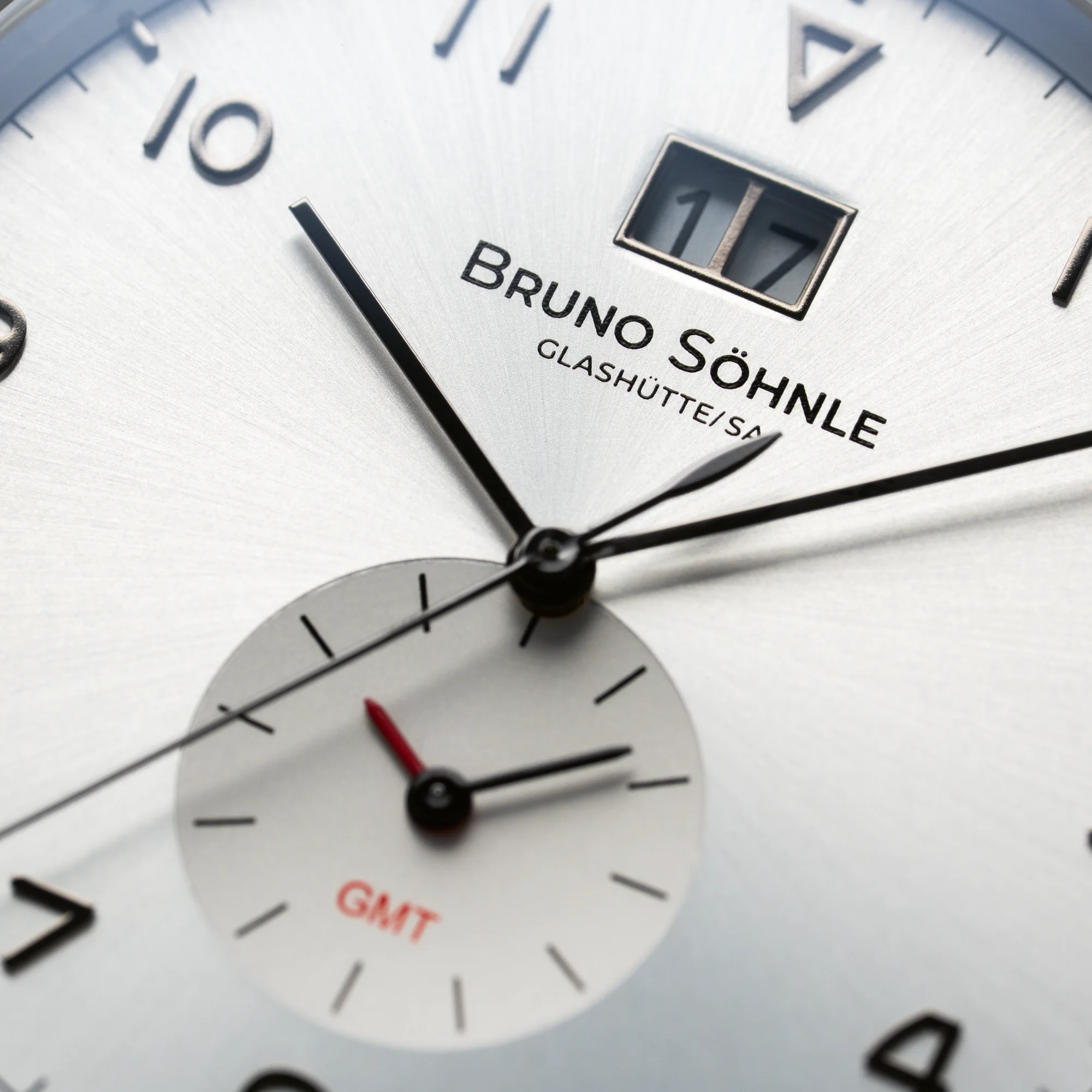 Brunello GMT